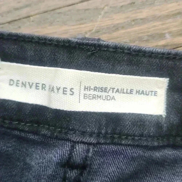 Denver Hays  Women's Plus Size Highrise Black Denim Jean Shorts Size 16 - Picture 6 of 9